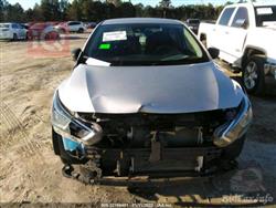 نیسان ڤێرسا